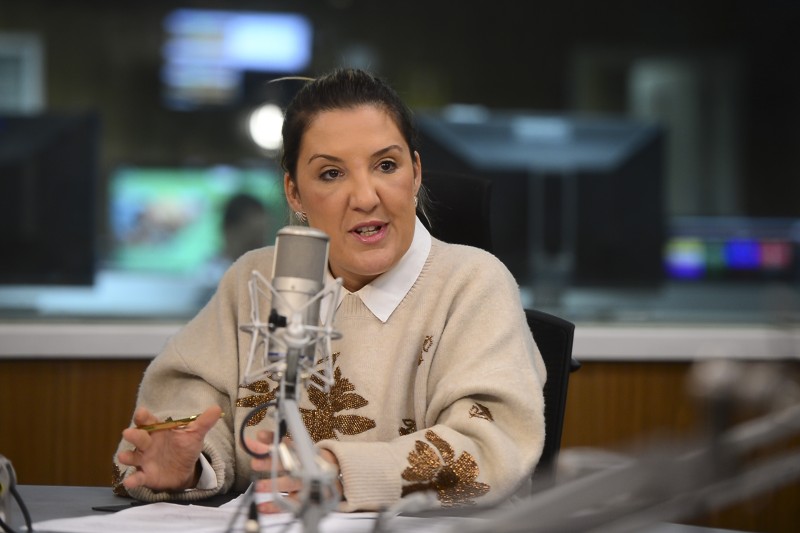 Nova presidente da Caixa assume cargo na terça-feira