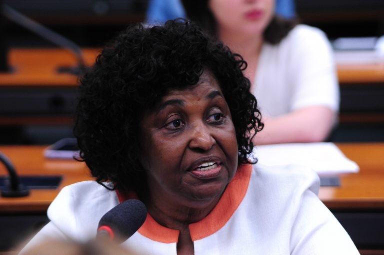 Comissão debate situação do sítio arqueológico Cais do Valongo