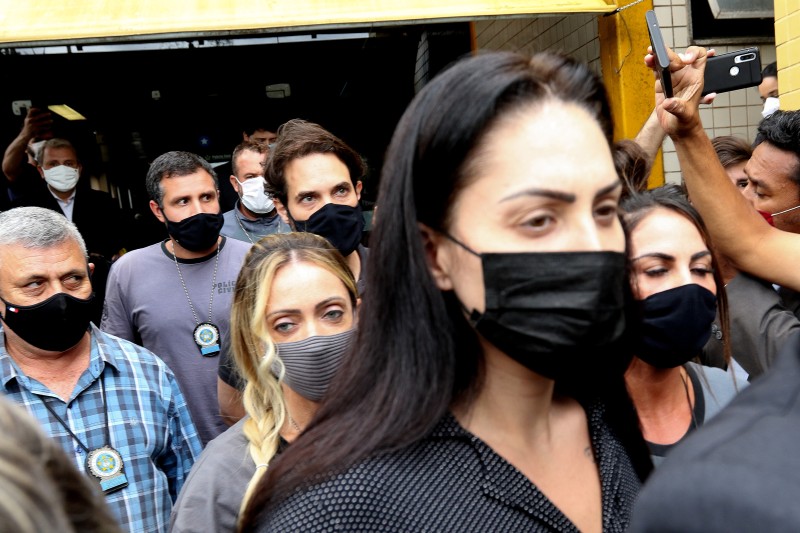 Justiça determina que Monique Medeiros fique em cela individual