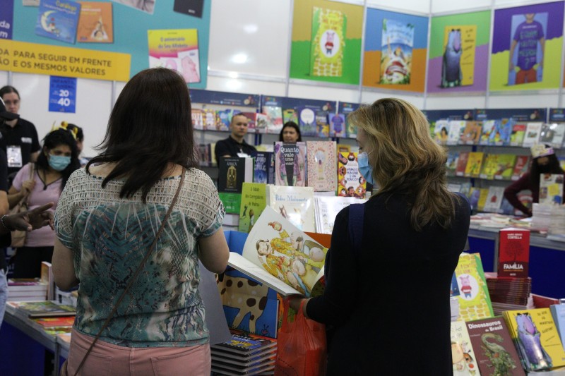 Bienal Internacional do Livro de SP recebe mais de 600 mil visitantes