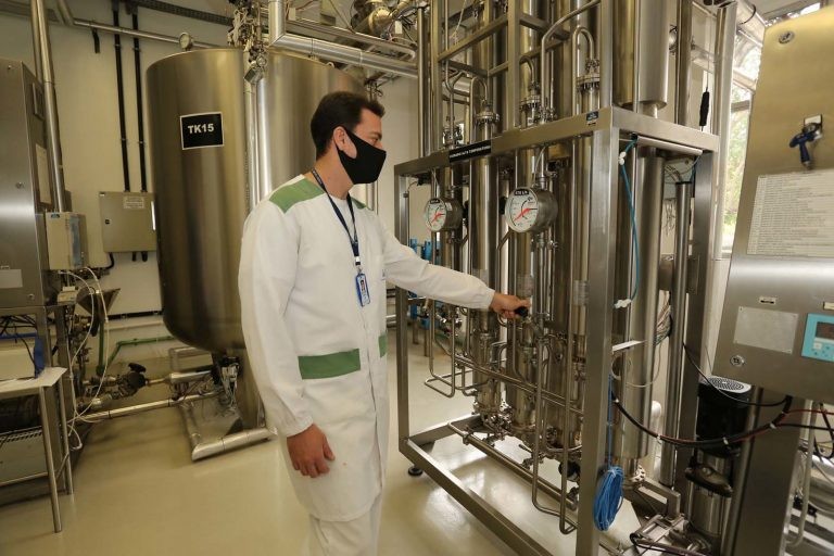 Congresso mantém verba para pesquisa e permite doações em período eleitoral