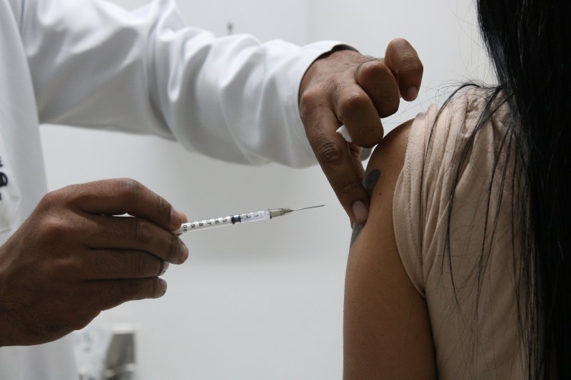 Capital paulista aplica segunda dose adicional contra a covid-19