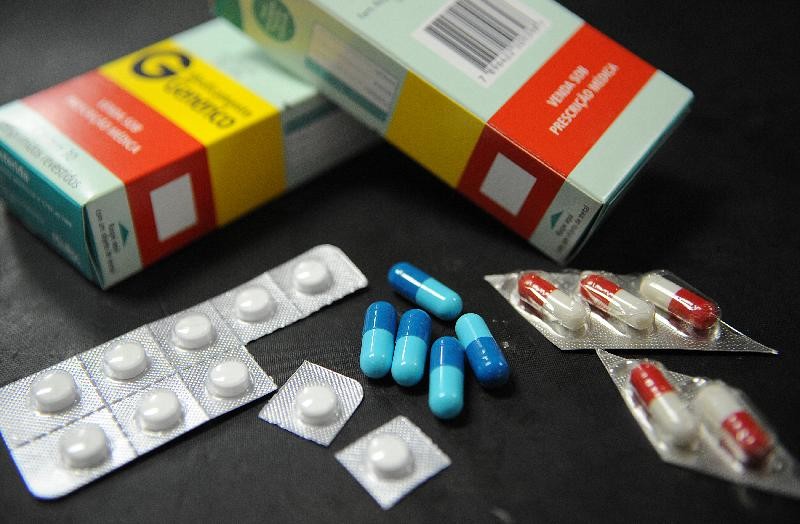 Saúde avalia flexibilizar regras de importação de medicamentos