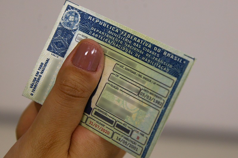 Detran-SP faz mutirão para renovação de CNH neste sábado