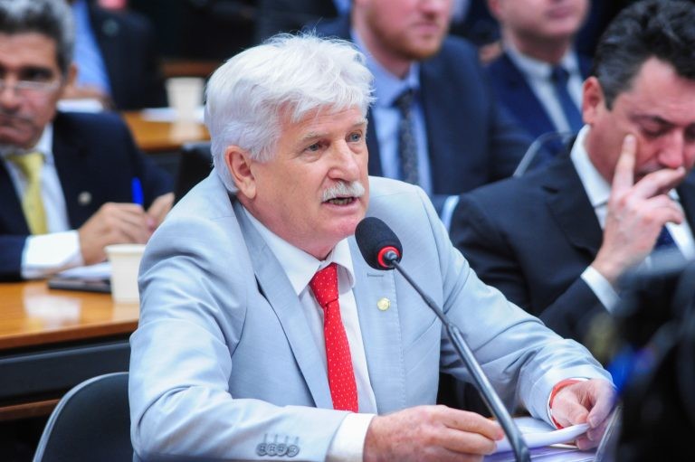 Projeto cria benefício mensal a famílias extrativistas para compensar entressafra