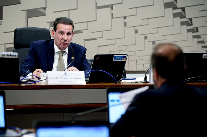 Sete empréstimos autorizados na CAE seguem em regime de urgência ao Plenário