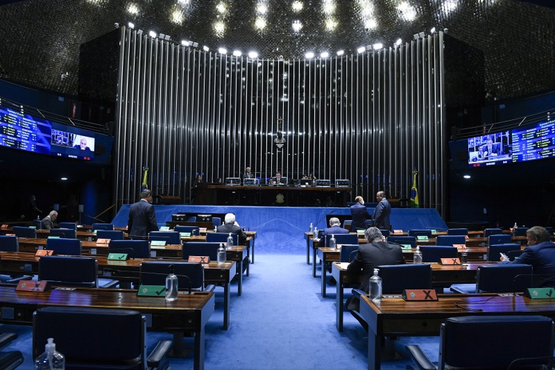 Senado aprova MP com regras trabalhistas para períodos de calamidade