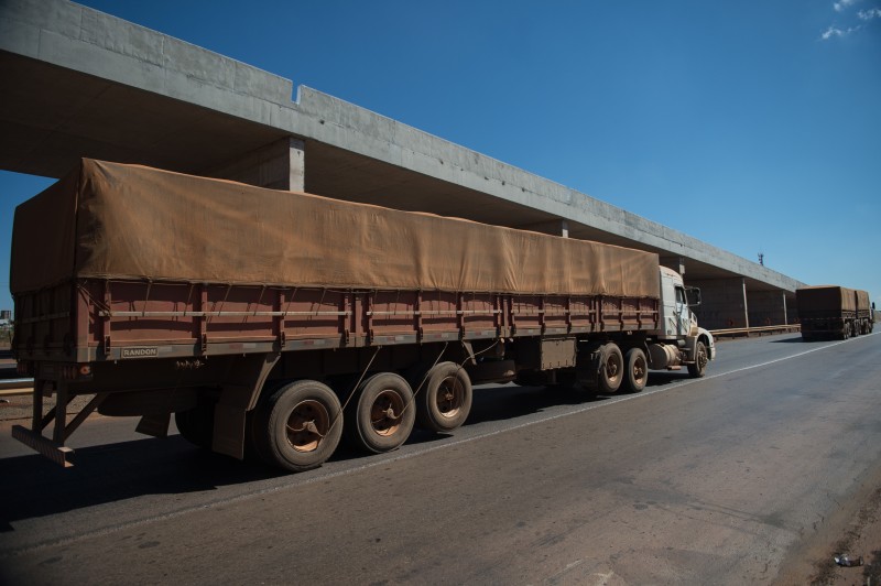 Senado aprova MP de apoio à renovação da frota de caminhões e ônibus
