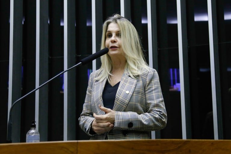 Proposta cria certificação para produtor de biocombustível que promove agricultura familiar