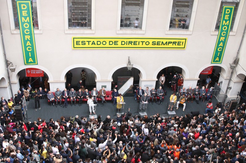 SP: ato pela democracia reúne intelectuais, empresários e políticos