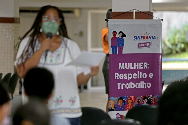 Comissão debate assédio sexual no ambiente de trabalho