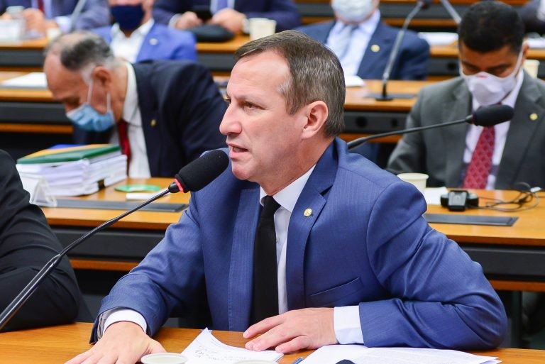 Comissão aprova projeto que flexibiliza modelo de concessão de florestas públicas