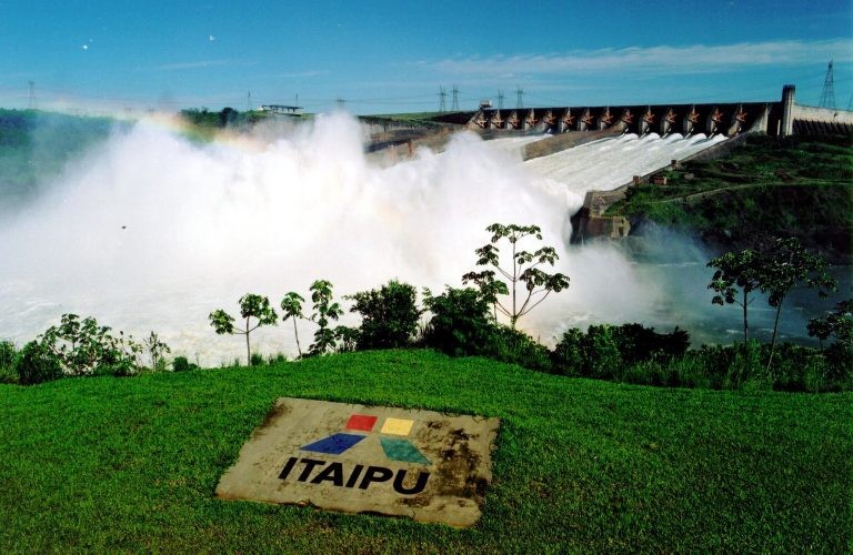 Projeto capitaliza nova controladora de Itaipu e Energia Nuclear com R$ 1,2 bilhão