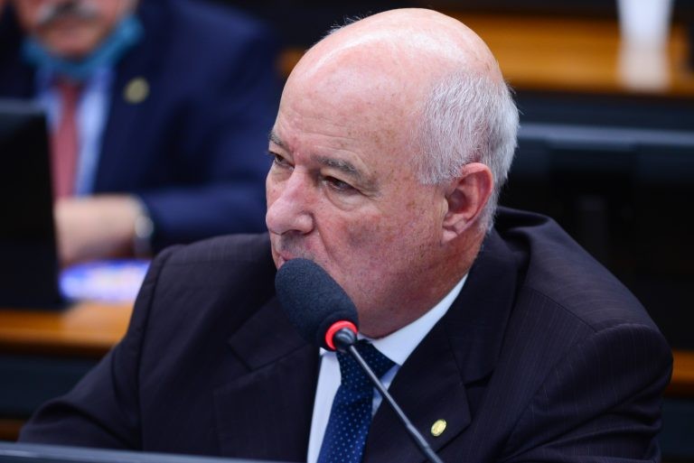 Projeto autoriza transportador-revendedor a realizar mistura de diesel ao biodiesel