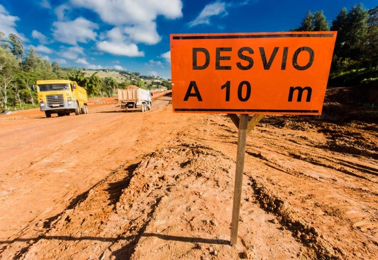 Projeto transfere R$ 5,3 milhões para obras viárias no Acre