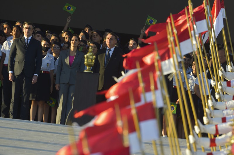 Presidente participa de cerimônia da chegada de coração de D. Pedro I