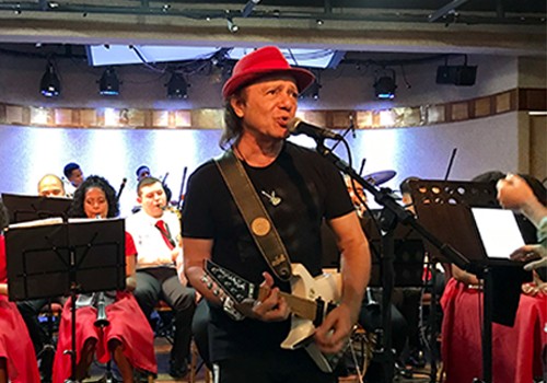 Programação do Arte de Toda Gente reúne orquestra de violões, oficinas e mais!