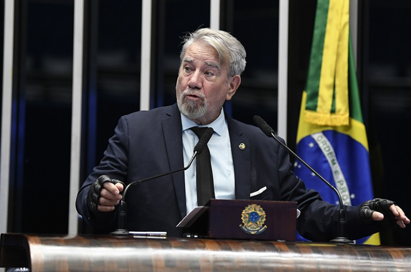 Guaracy Silveira lamenta recentes disputas territoriais entre nações