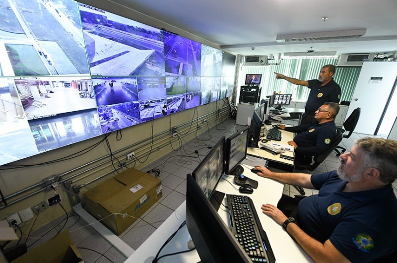 Plenário confirma nível superior para concurso da Polícia Legislativa