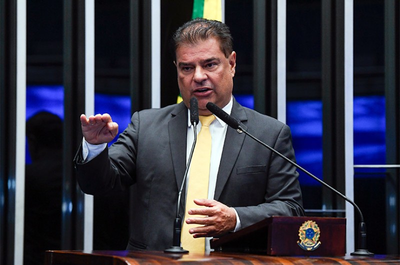 Frigorífico do MS irá produzir hambúrguer feito 100% de carne bovina, diz Nelsinho