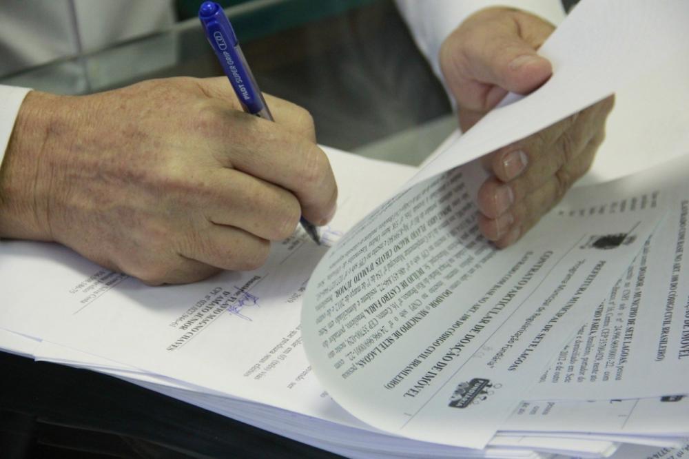 Quase 2.800 escrituras entregues no Programa de Regularização Fundiária