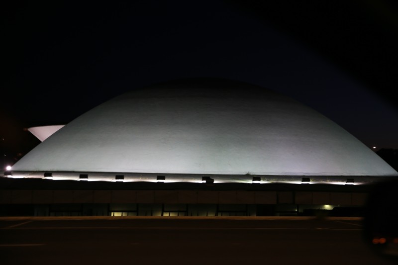 Senado aprova jornada flexível para pais de crianças pequenas