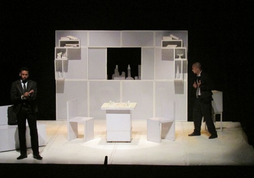 Espetáculo 'Namíbia, Não!', no Teatro Dulcina (2015). Foto: antiga rede social do teatro