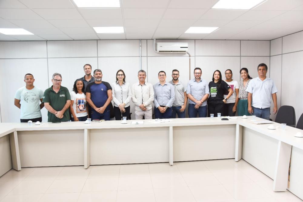 Presidente da Câmara reúne instituições da cidade para discutir e viabilizar projetos direcionados à Agricultura Familiar