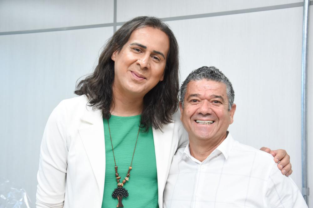 Vereador Caio Valace recebe a Deputada Federal Duda Salabert 