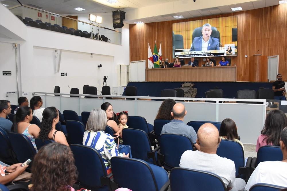 Audiência Pública sobre Diabetes Tipo 1 reúne especialistas, pacientes e comunidade em busca de soluções