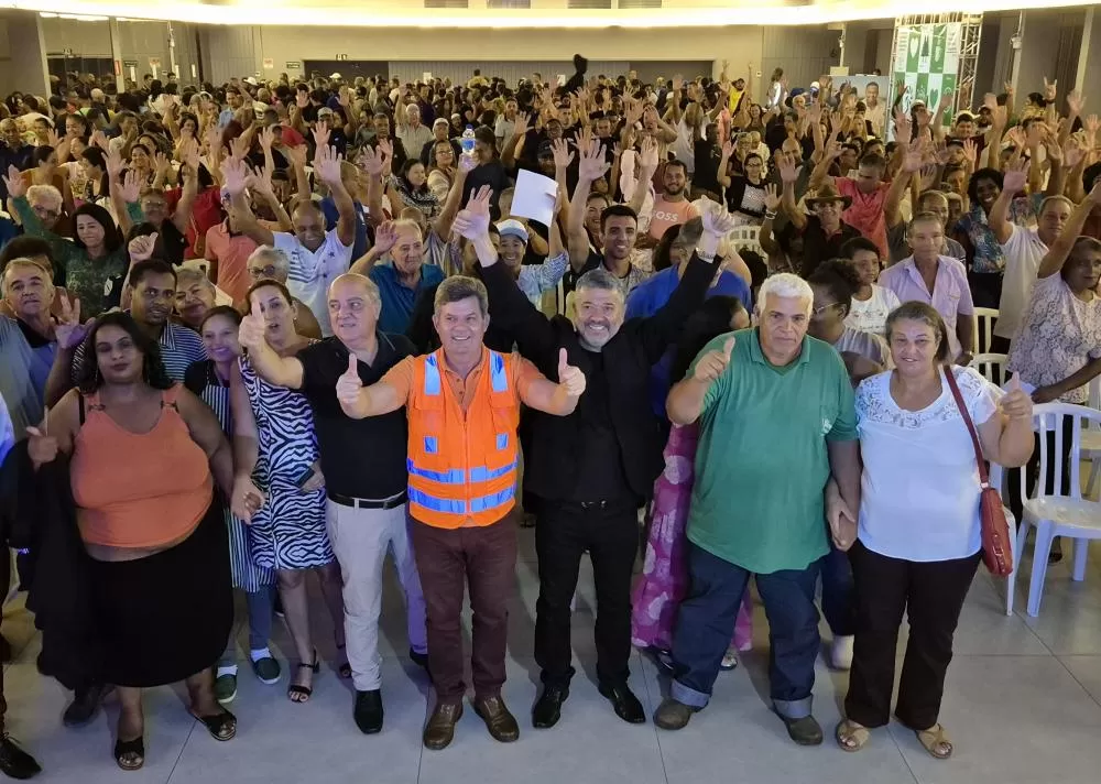 Programa Ambulante Legal, de autoria do Vereador Caio Valace, credencia 185 ambulantes e mais de 300 feirantes