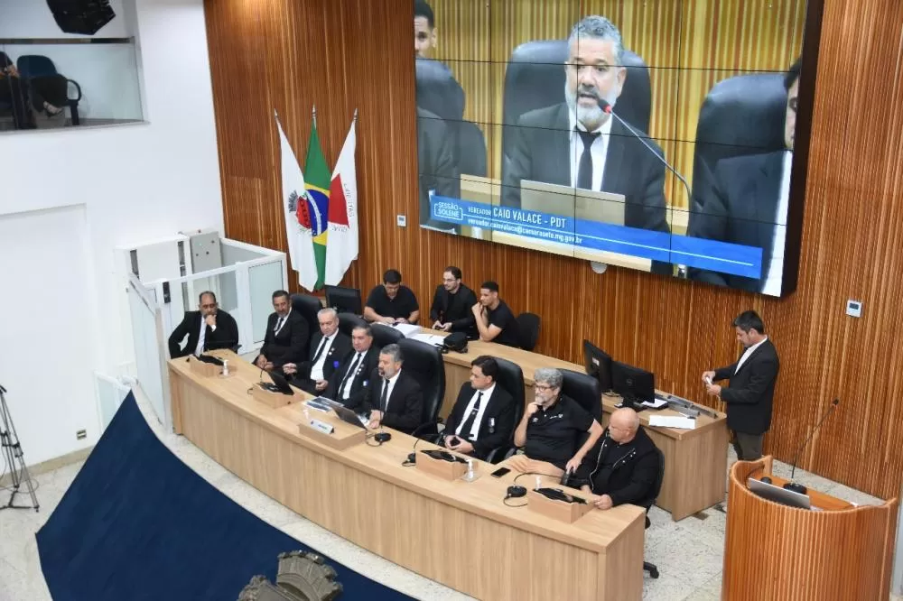 Sessão Solene homenageia o Dia do Maçom em Sete Lagoas