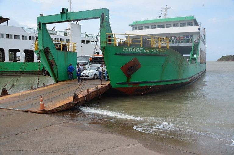 Transporte de ferryboat no Maranhão é tema de debate na quarta