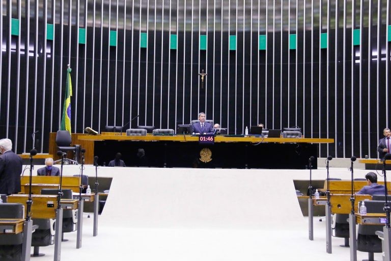 Câmara realiza sessão para análise de propostas; acompanhe