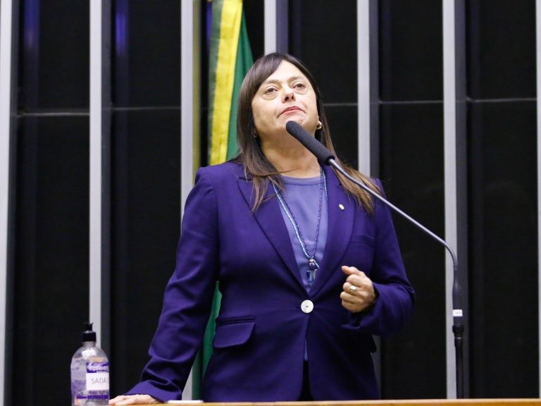 Deputados divergem sobre modelo de financiamento do Plano Nacional do Esporte