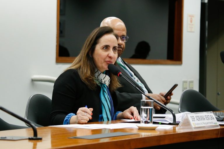 CCJ aprova PEC que muda funcionamento dos tribunais de contas