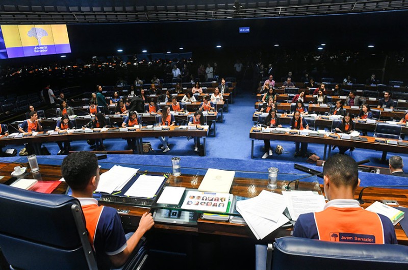 Jovem Senador: propostas dos estudantes vão a Plenário nesta sexta