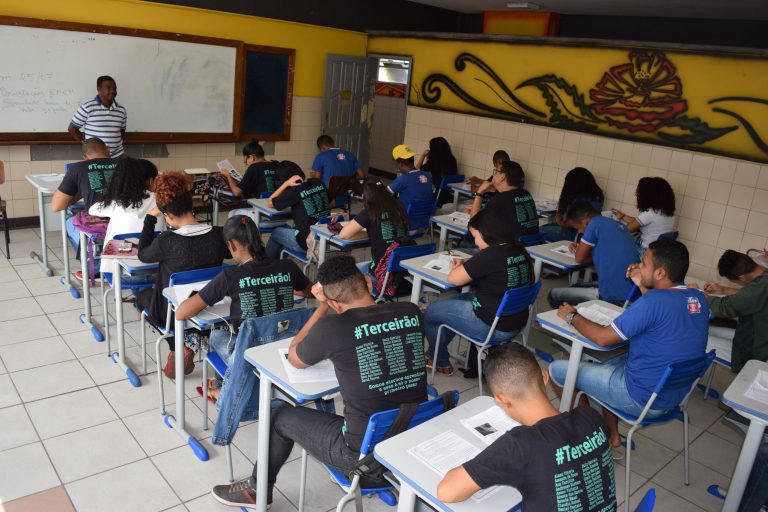 Dados do Enem e do Censo escolar poderão se tornar públicos