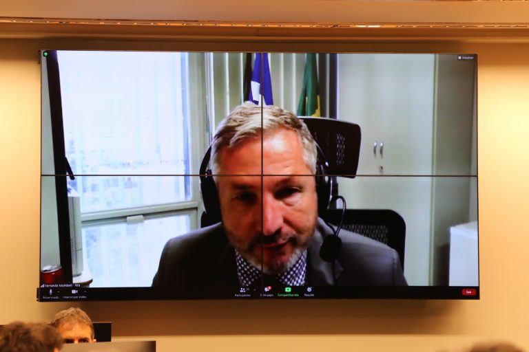 Mombelli: proposta privilegia o mau contribuinte