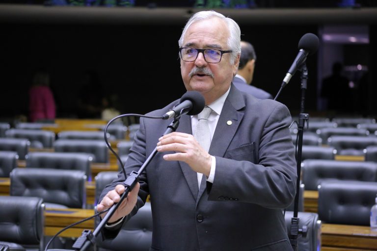 Deputado Pedro Westphalen, relator do projeto que pode garantir o piso salarial