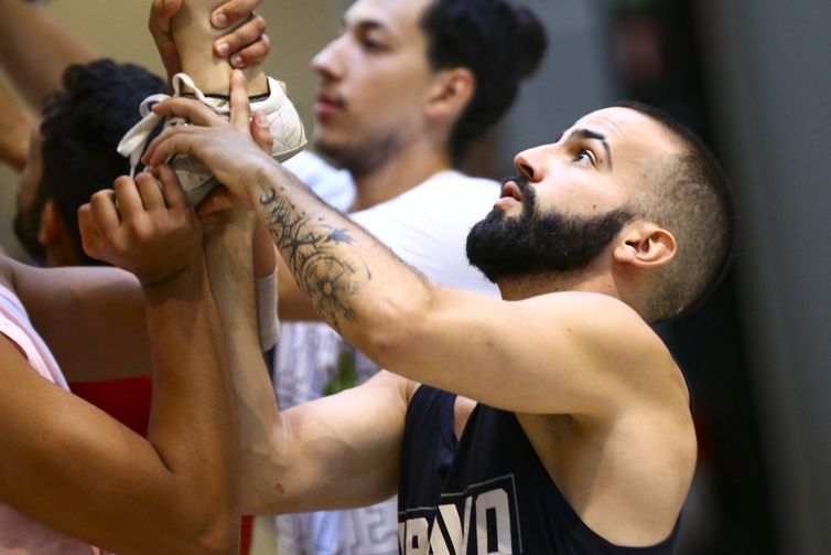Willy Dirita, atleta de cheerleading e participante dos Universitários Brasileiros (JUBs). -Marcelo Camargo/Agência Brasil